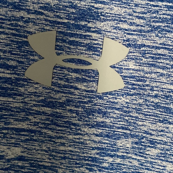 UNDER ARMOUR LOOSE HEATGEAR SIZE SM BLUE SHIRT NEW WITHOUT TAGS VERY PRETTY - Picture 5 of 8